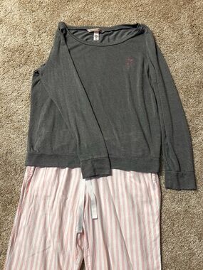 VS PINK Pajama Set